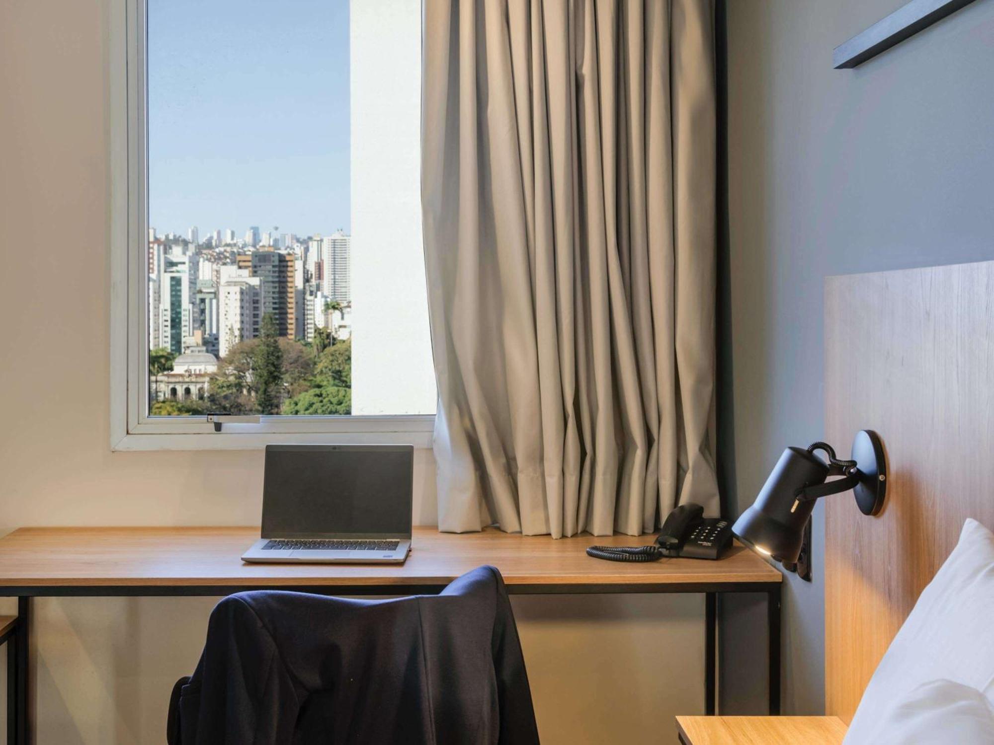 Ibis Belo Horizonte Liberdade Hotel Bagian luar foto