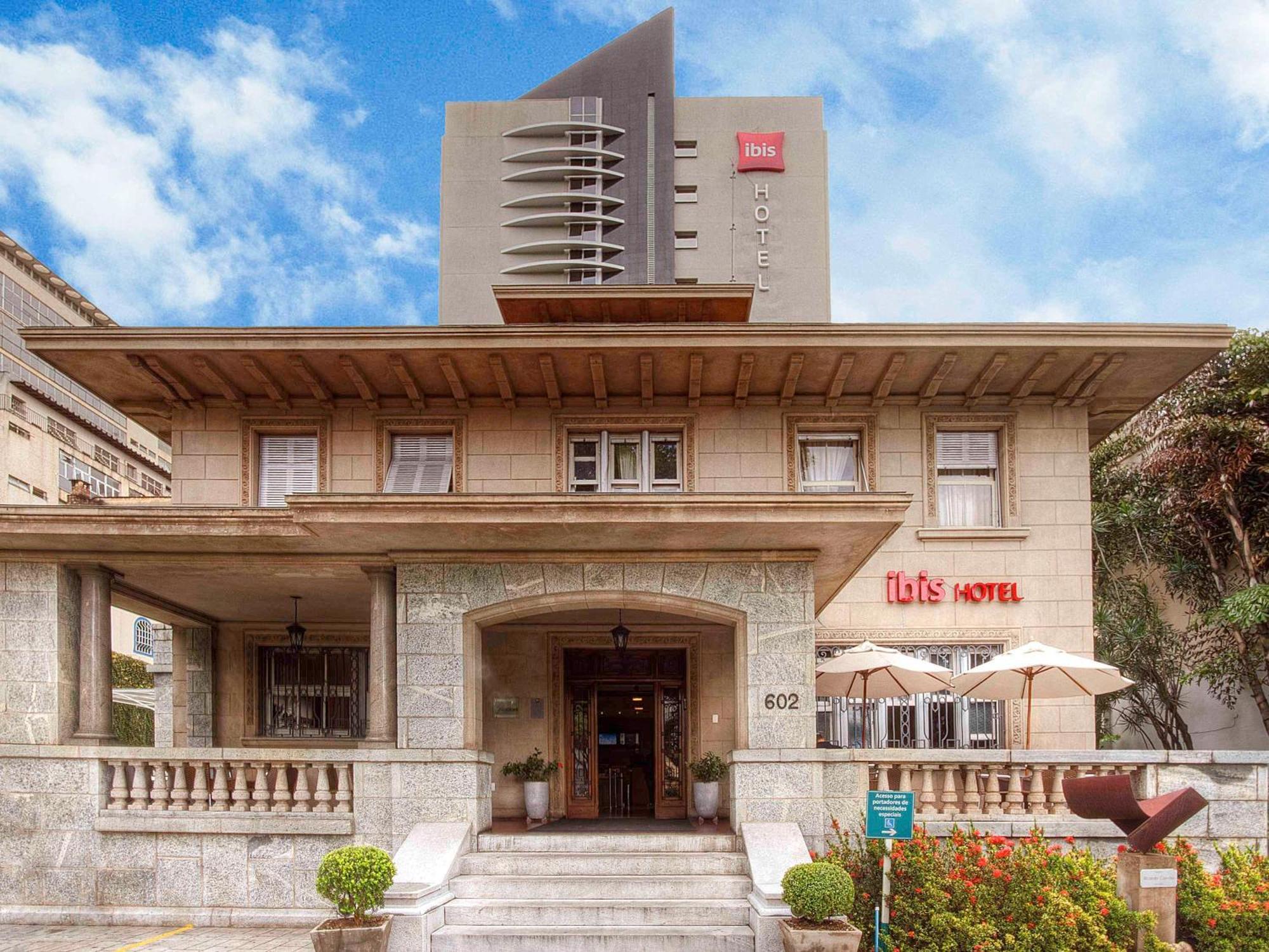 Ibis Belo Horizonte Liberdade Hotel Bagian luar foto