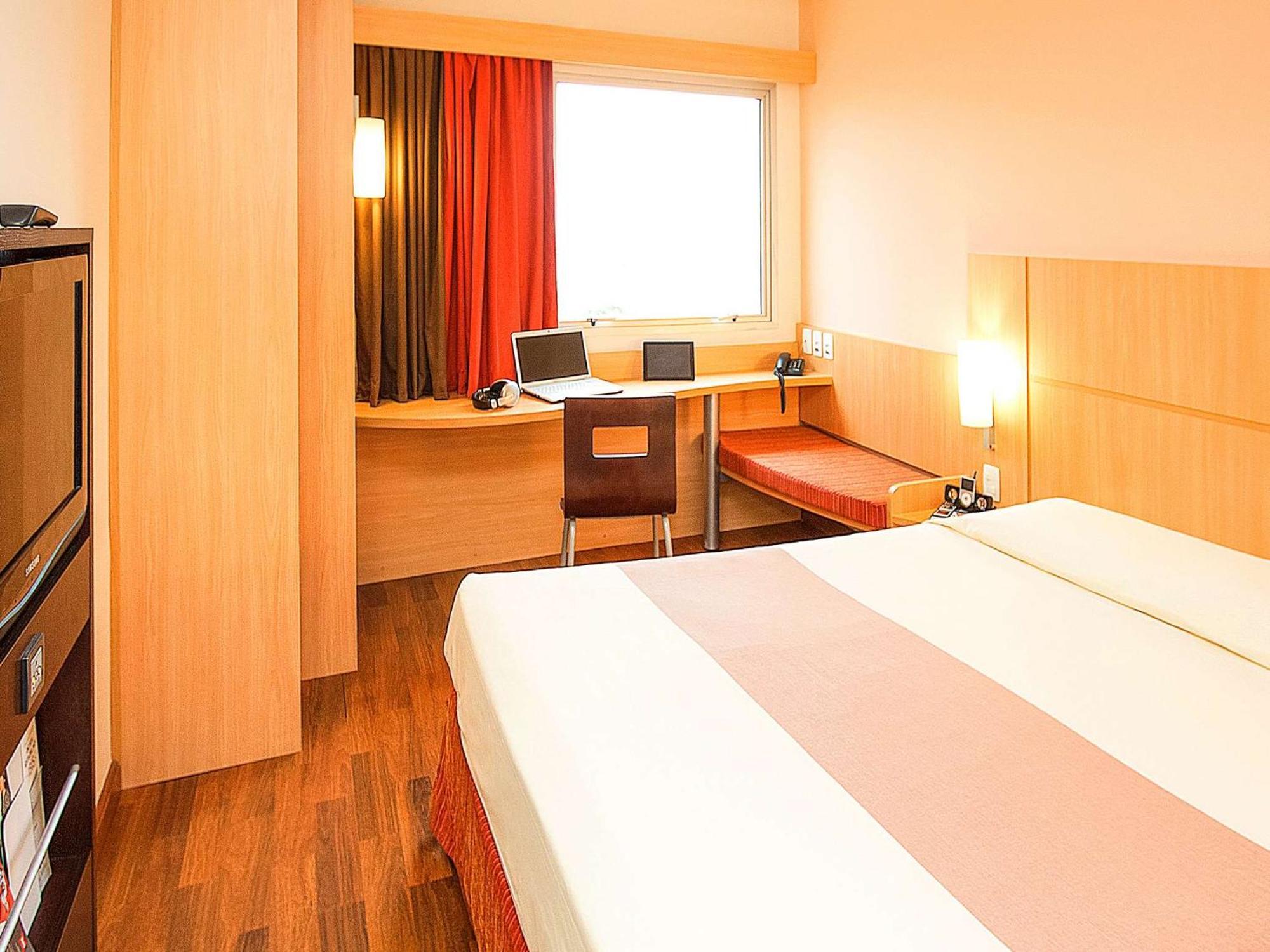 Ibis Belo Horizonte Liberdade Hotel Bagian luar foto