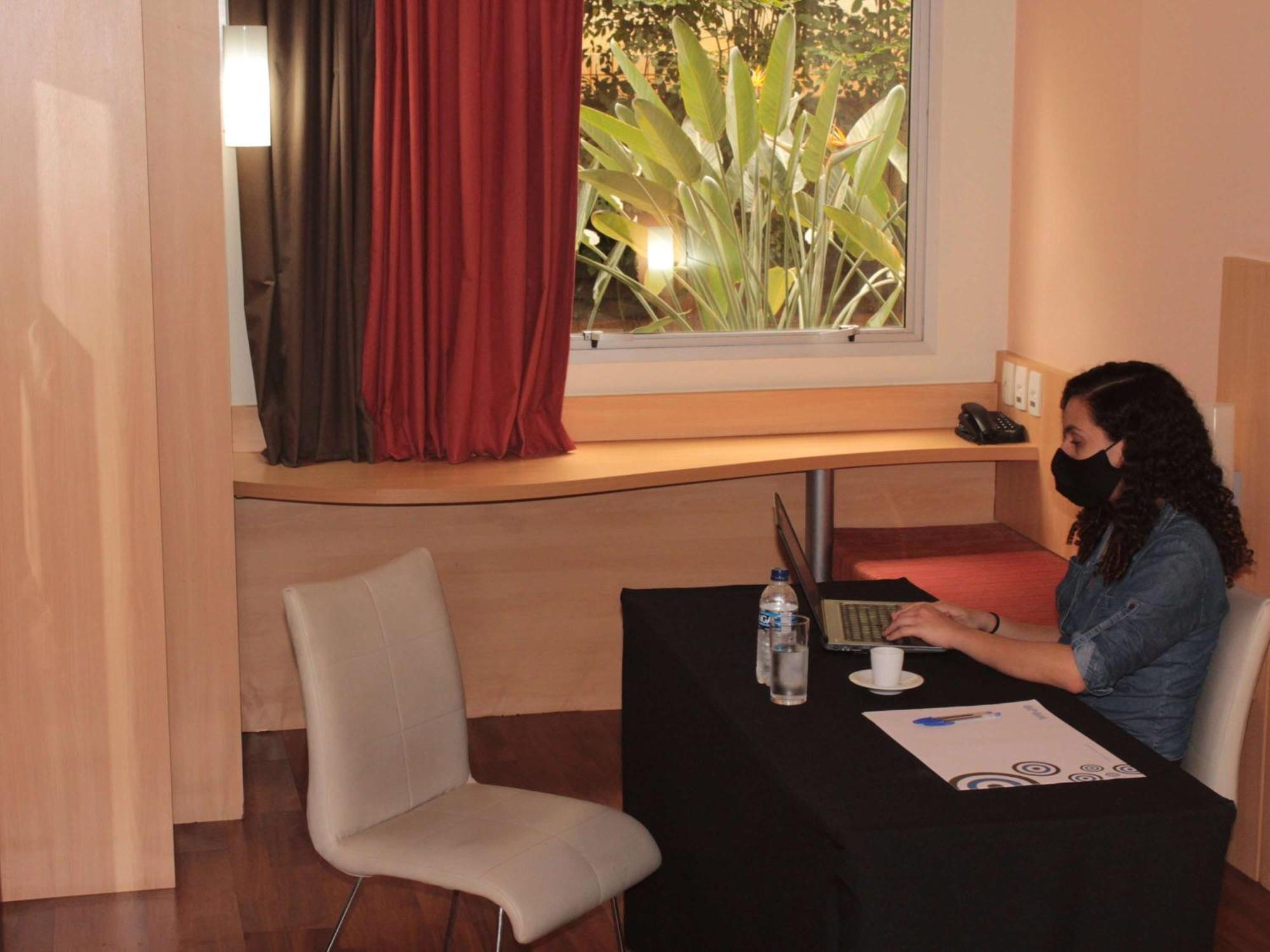 Ibis Belo Horizonte Liberdade Hotel Bagian luar foto